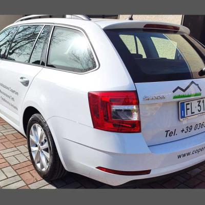 Pre-spaced vinyl lettering for vehicles